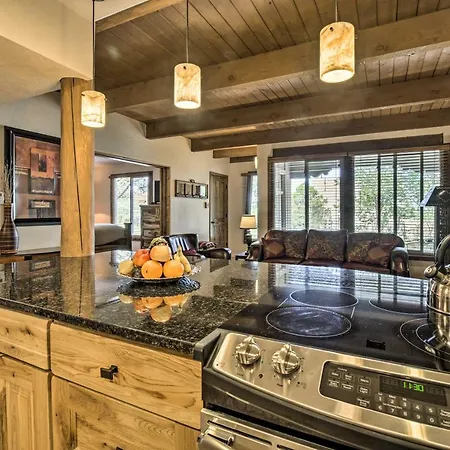 Walkable Adobe-style Abode W/ Community Amenities! * Santa Fe